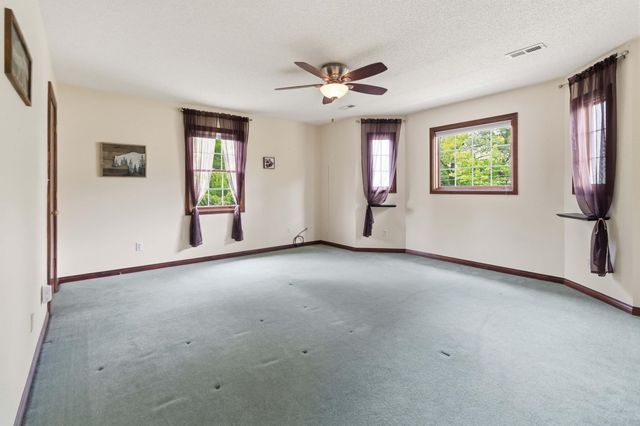 414 Lake Forest Drive, Somerset, KY 42503