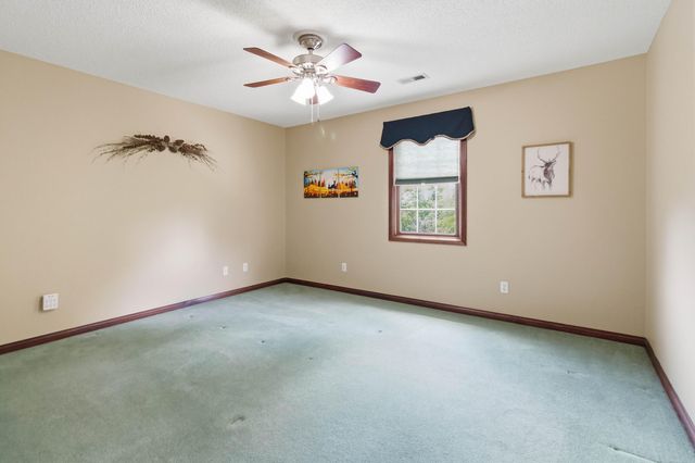 414 Lake Forest Drive, Somerset, KY 42503