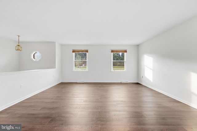 11567 DEER LN, La Plata, MD 20646