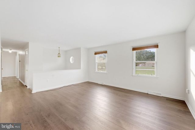 11567 DEER LN, La Plata, MD 20646