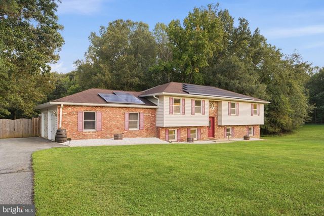 11567 DEER LN, La Plata, MD 20646