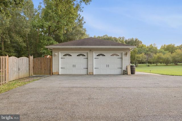 11567 DEER LN, La Plata, MD 20646
