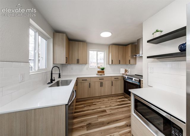 1306 W Abriendo Avenue, Pueblo, CO 81004