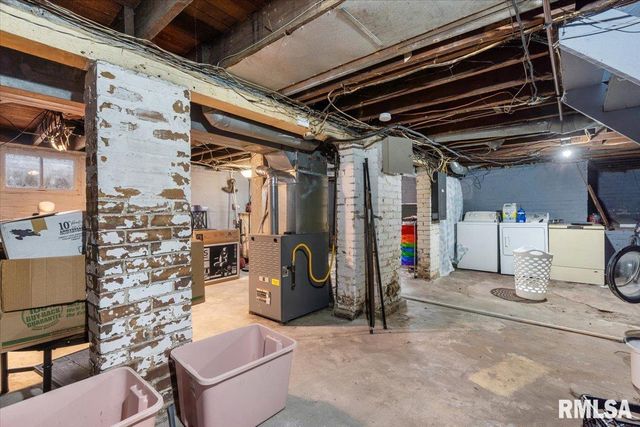 236 N English Avenue, Springfield, IL 62702