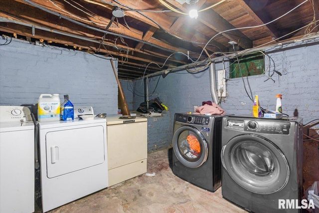 236 N English Avenue, Springfield, IL 62702