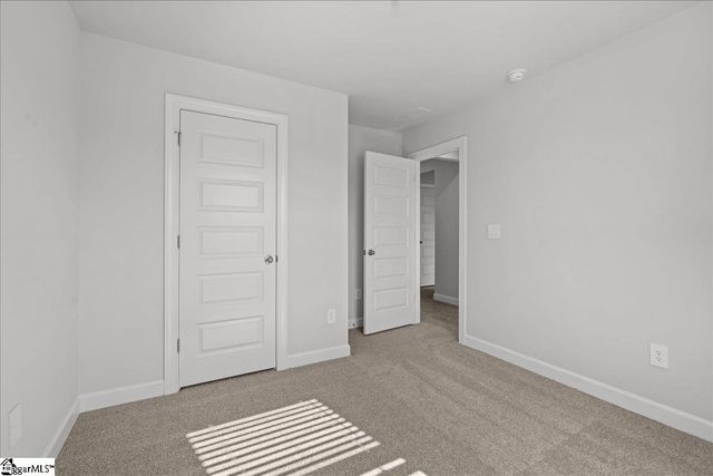 668 Cozy Bluff Road, Spartanburg, SC 29301