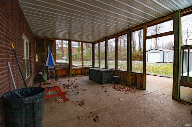 424 Knollview Drive, Evansville, IN 47711