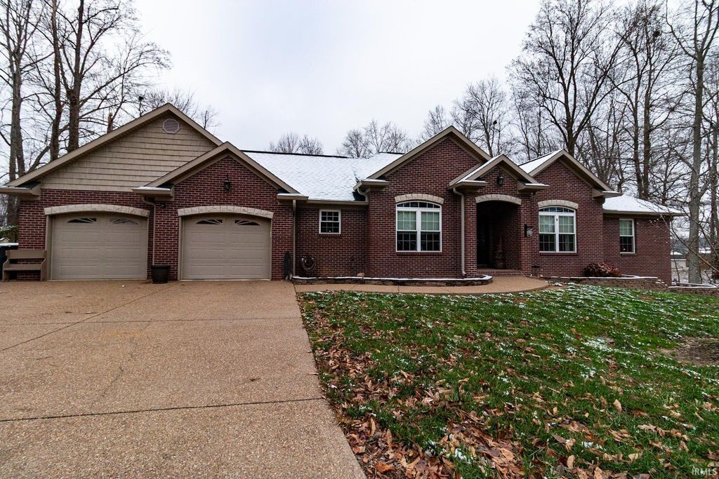 424 Knollview Drive, Evansville, IN 47711