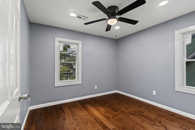 1221 PROSPECT AVE, Prospect Park, PA 19076