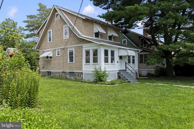 1221 PROSPECT AVE, Prospect Park, PA 19076