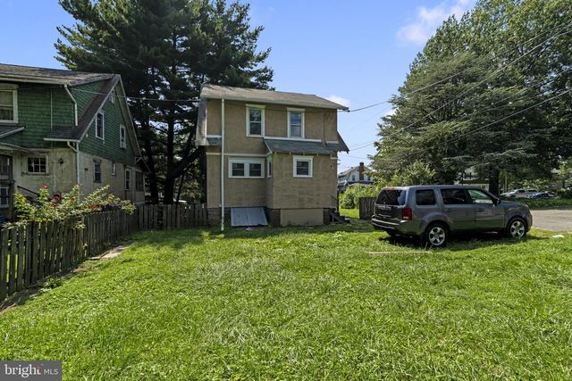 1221 PROSPECT AVE, Prospect Park, PA 19076