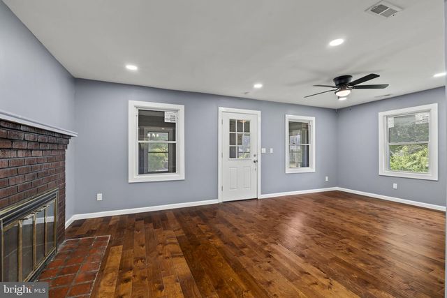 1221 PROSPECT AVE, Prospect Park, PA 19076