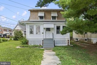 1221 PROSPECT AVE, Prospect Park, PA 19076