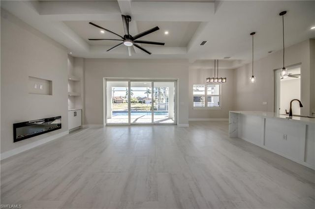 3812 Embers PKWY W, Cape Coral, FL 33993