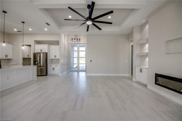 3812 Embers PKWY W, Cape Coral, FL 33993