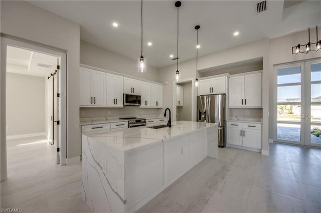 3812 Embers PKWY W, Cape Coral, FL 33993