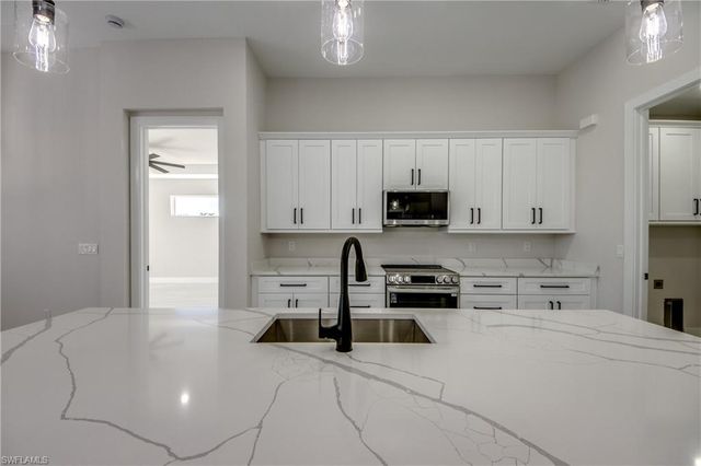 3812 Embers PKWY W, Cape Coral, FL 33993