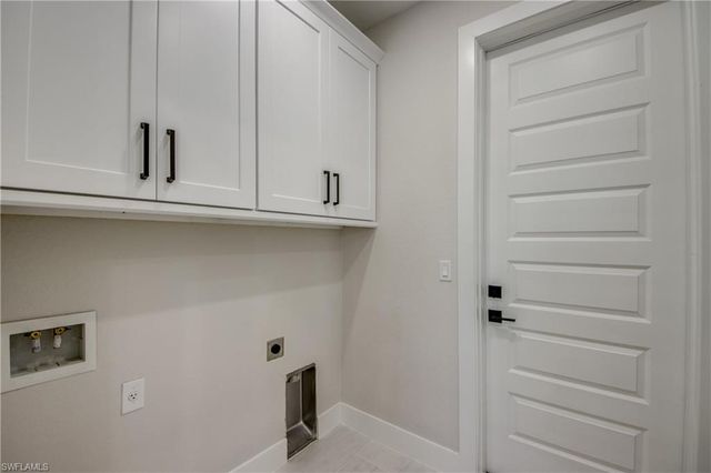 3812 Embers PKWY W, Cape Coral, FL 33993