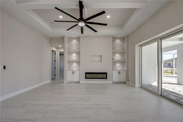 3812 Embers PKWY W, Cape Coral, FL 33993