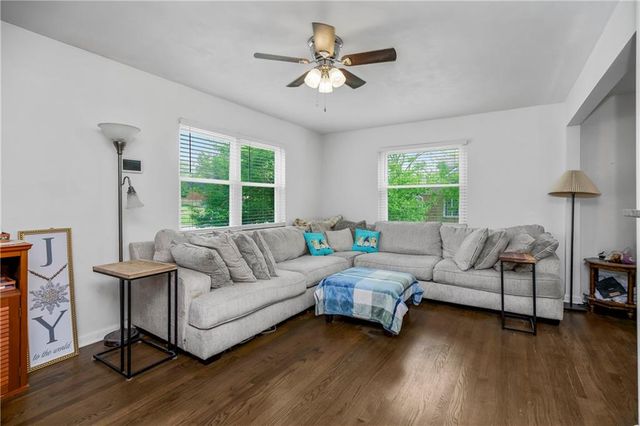 2938 N 70th Terrace, Kansas City, KS 66109