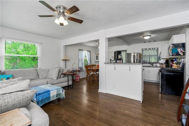2938 N 70th Terrace, Kansas City, KS 66109
