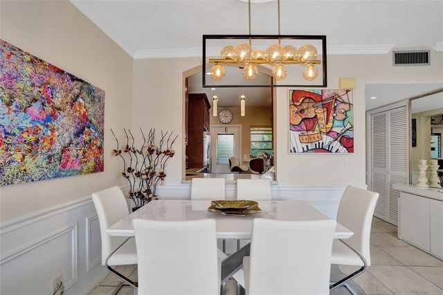 330 SE 2nd St 404E, Hallandale Beach, FL 33009