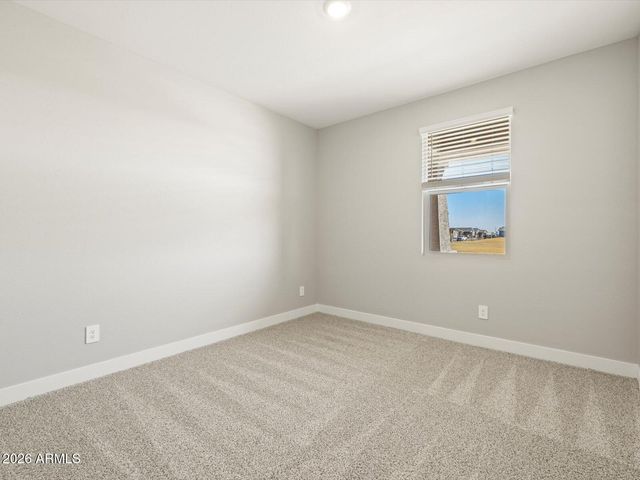 326 W FLATIRON Trail, Apache Junction, AZ 85120