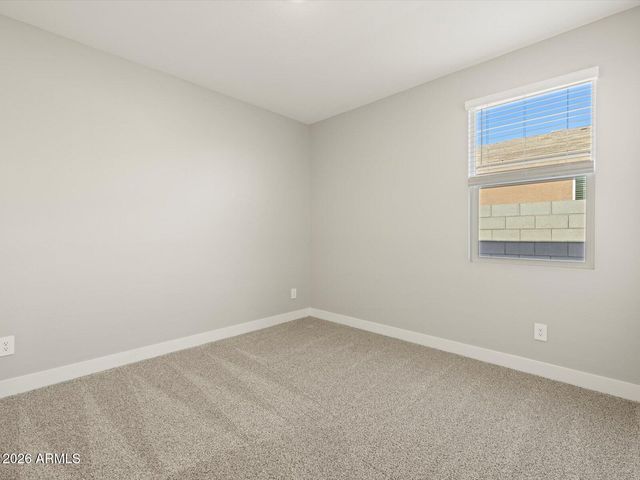 326 W FLATIRON Trail, Apache Junction, AZ 85120