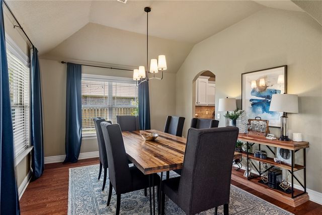 3802 NE Oaktrace Avenue, Bentonville, AR 72712