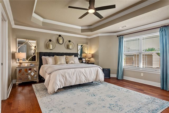 3802 NE Oaktrace Avenue, Bentonville, AR 72712