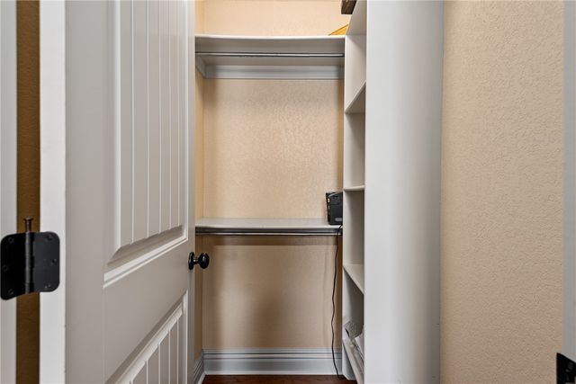 3802 NE Oaktrace Avenue, Bentonville, AR 72712