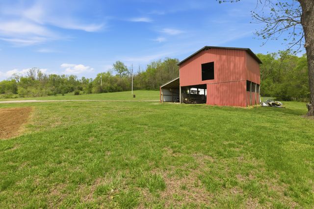 2149 Mooresville Pike, Culleoka, TN 38451