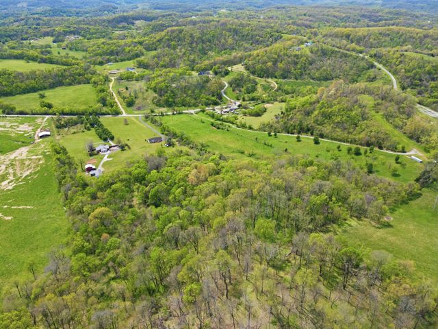 2149 Mooresville Pike, Culleoka, TN 38451