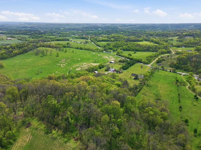 2149 Mooresville Pike, Culleoka, TN 38451