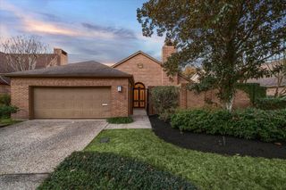2702 S Glen Haven Boulevard, Houston, TX 77025