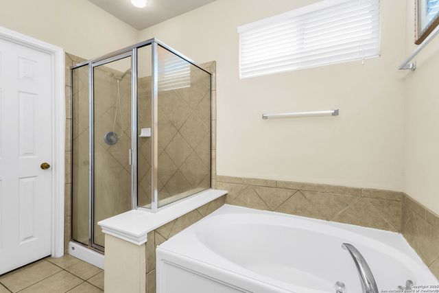 23023 Fairway Brg, San Antonio, TX 78258