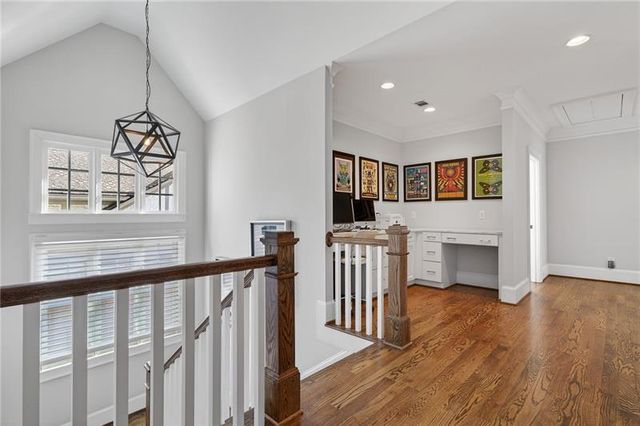 750 Yorkshire Road N, Atlanta, GA 30306