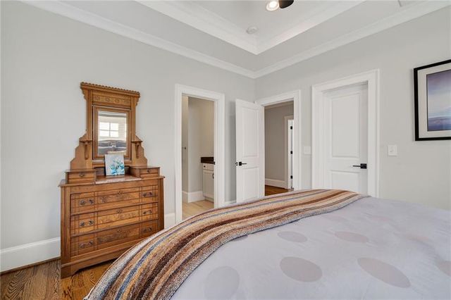750 Yorkshire Road N, Atlanta, GA 30306