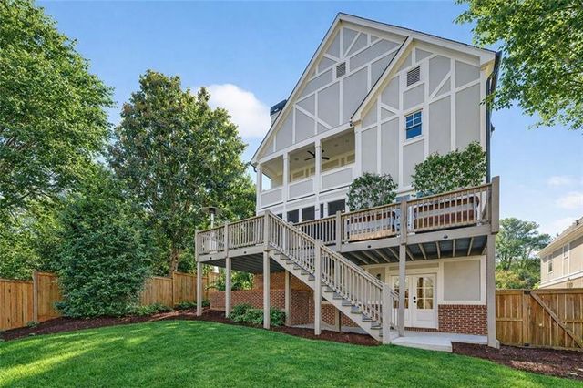 750 Yorkshire Road N, Atlanta, GA 30306