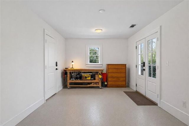 750 Yorkshire Road N, Atlanta, GA 30306