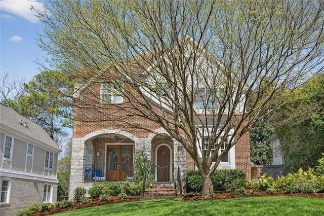 750 Yorkshire Road N, Atlanta, GA 30306