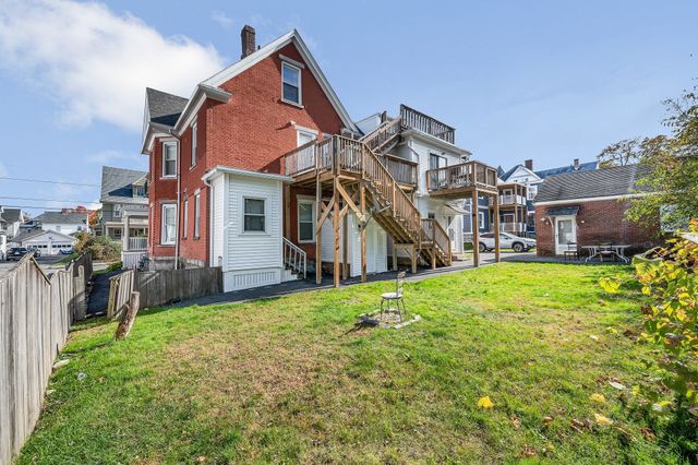 61 Marlborough Street 6, Lowell, MA 01851