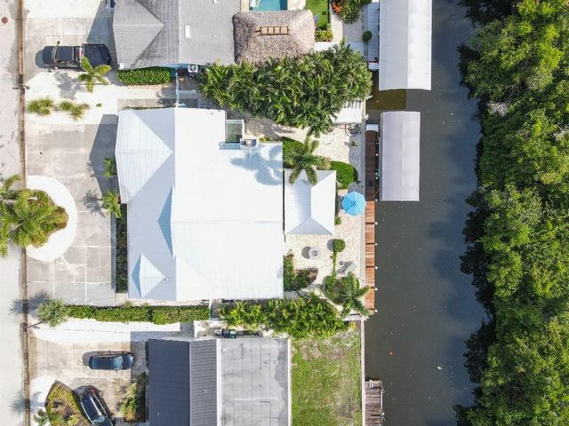 810 25TH AVENUE W, Palmetto, FL 34221