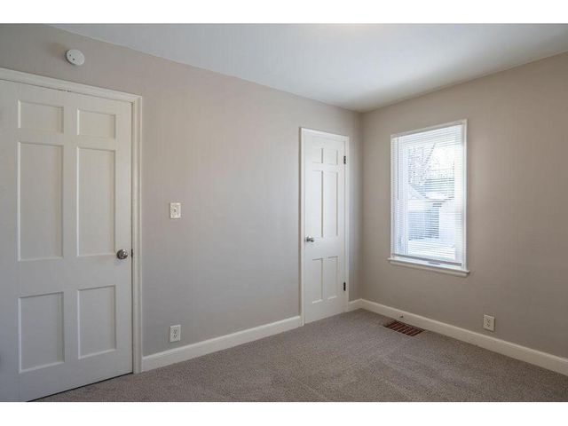 5247 Dupont Aveue North, Minneapolis, MN 55430