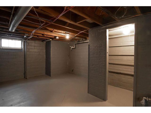 5247 Dupont Aveue North, Minneapolis, MN 55430