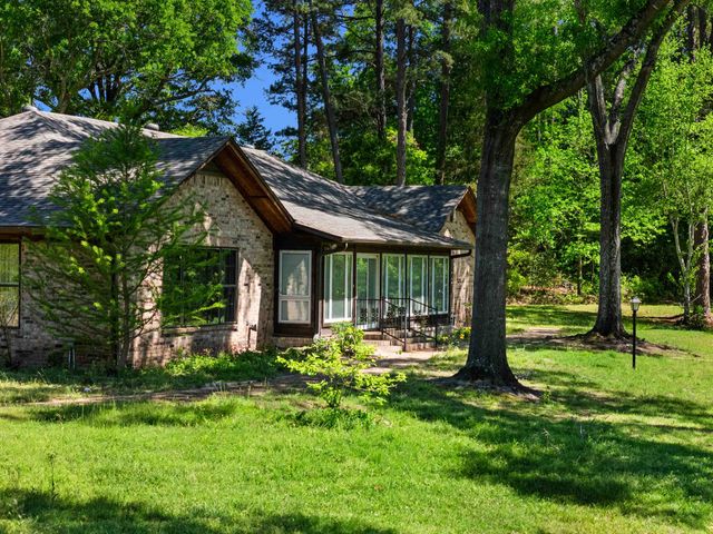 3125 Bill Stoudt Pwky, Longview, TX 75605