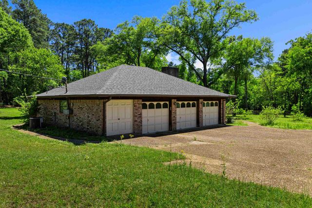 3125 Bill Stoudt Pwky, Longview, TX 75605