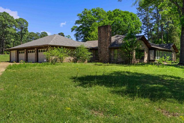 3125 Bill Stoudt Pwky, Longview, TX 75605