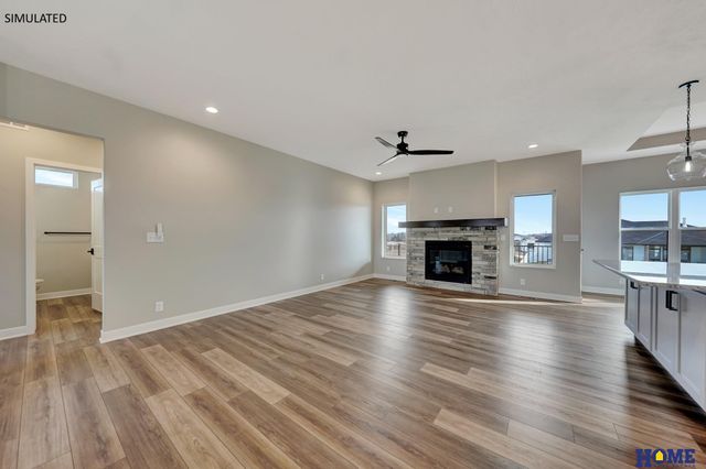 10340 S 81st Street, Lincoln, NE 68516