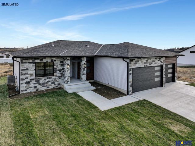 10340 S 81st Street, Lincoln, NE 68516